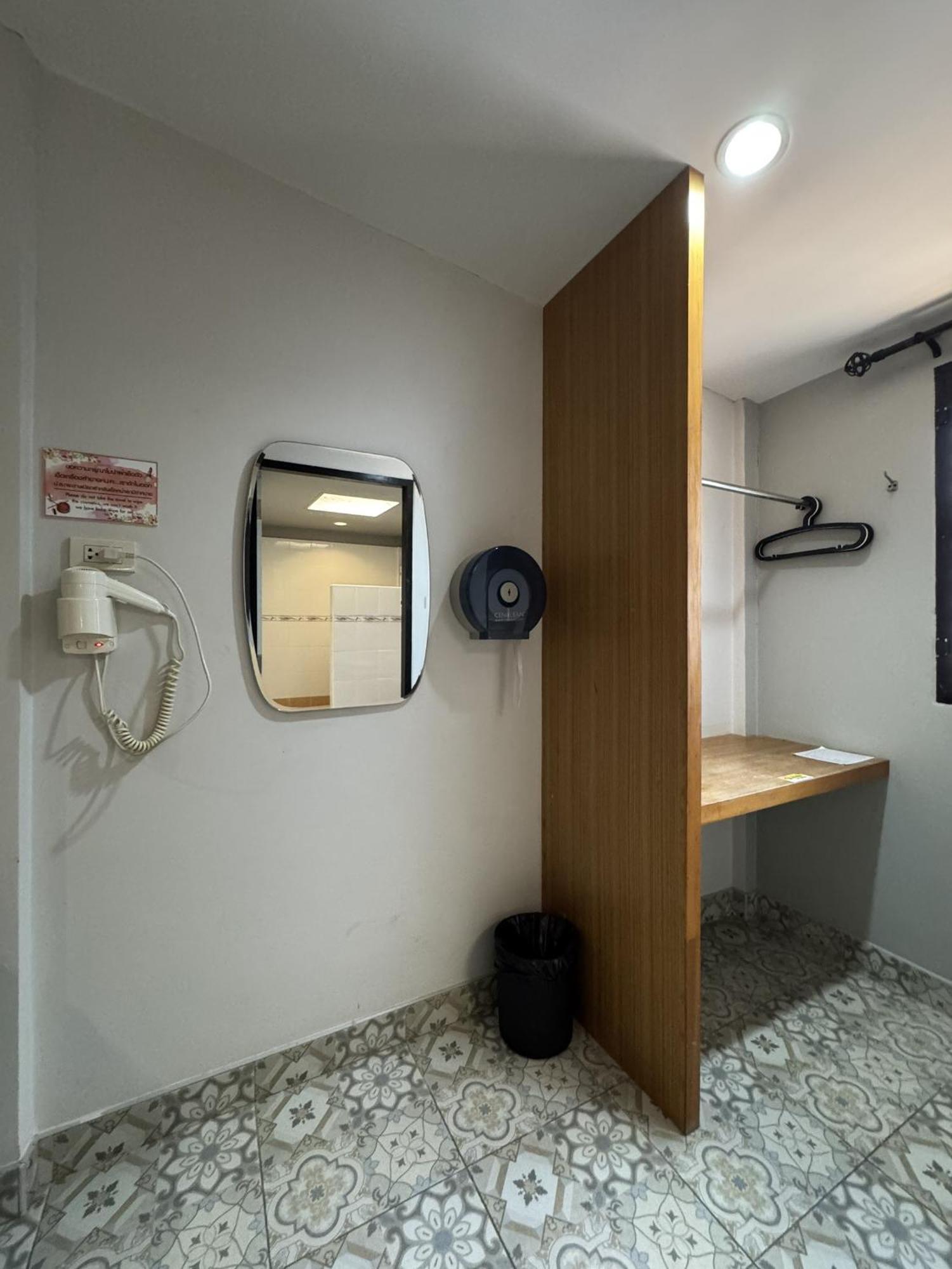 Warm Well Hostel Ban Chuk Kum Exterior foto